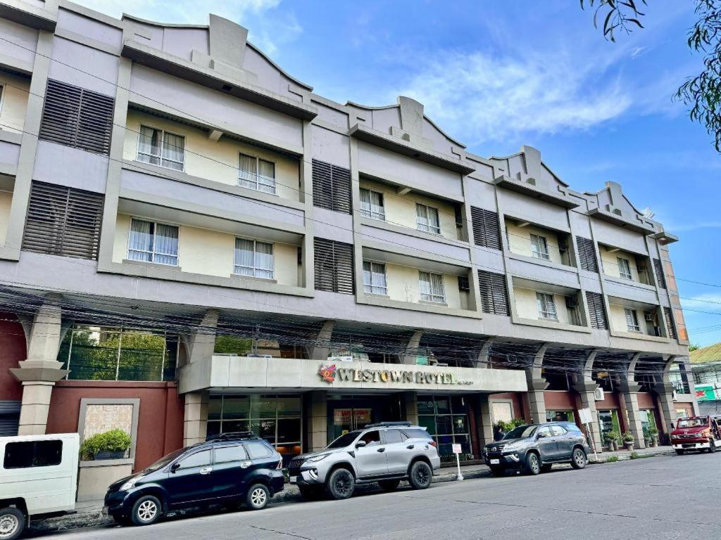 Mo2 Westown Hotel San Juan Bacolod Bagian luar foto