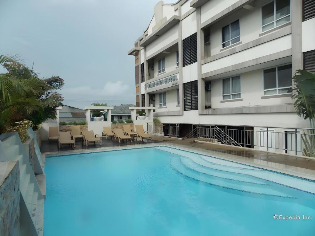 Mo2 Westown Hotel San Juan Bacolod Bagian luar foto