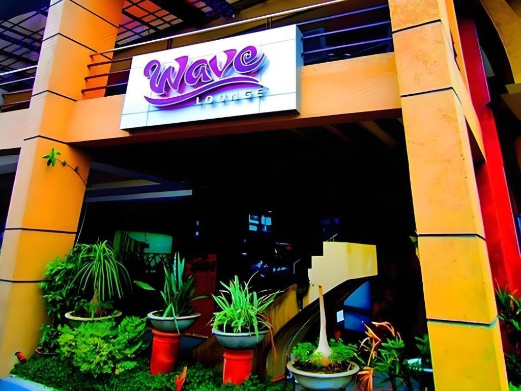 Mo2 Westown Hotel San Juan Bacolod Bagian luar foto