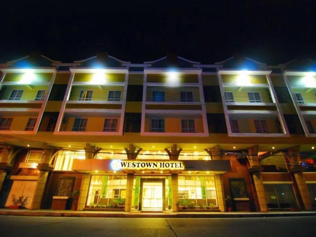 Mo2 Westown Hotel San Juan Bacolod Bagian luar foto